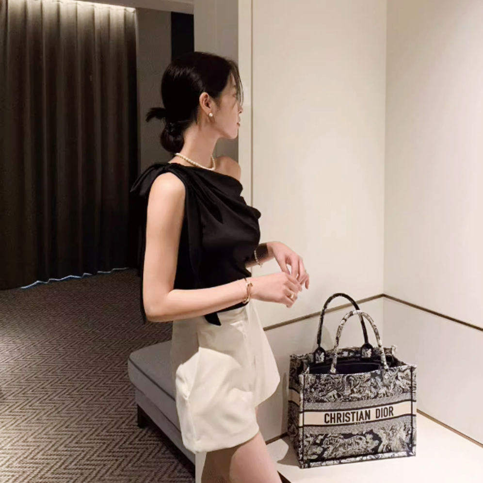 リボンショルダーバルーントップス(F OFF WHITE): TOPS
