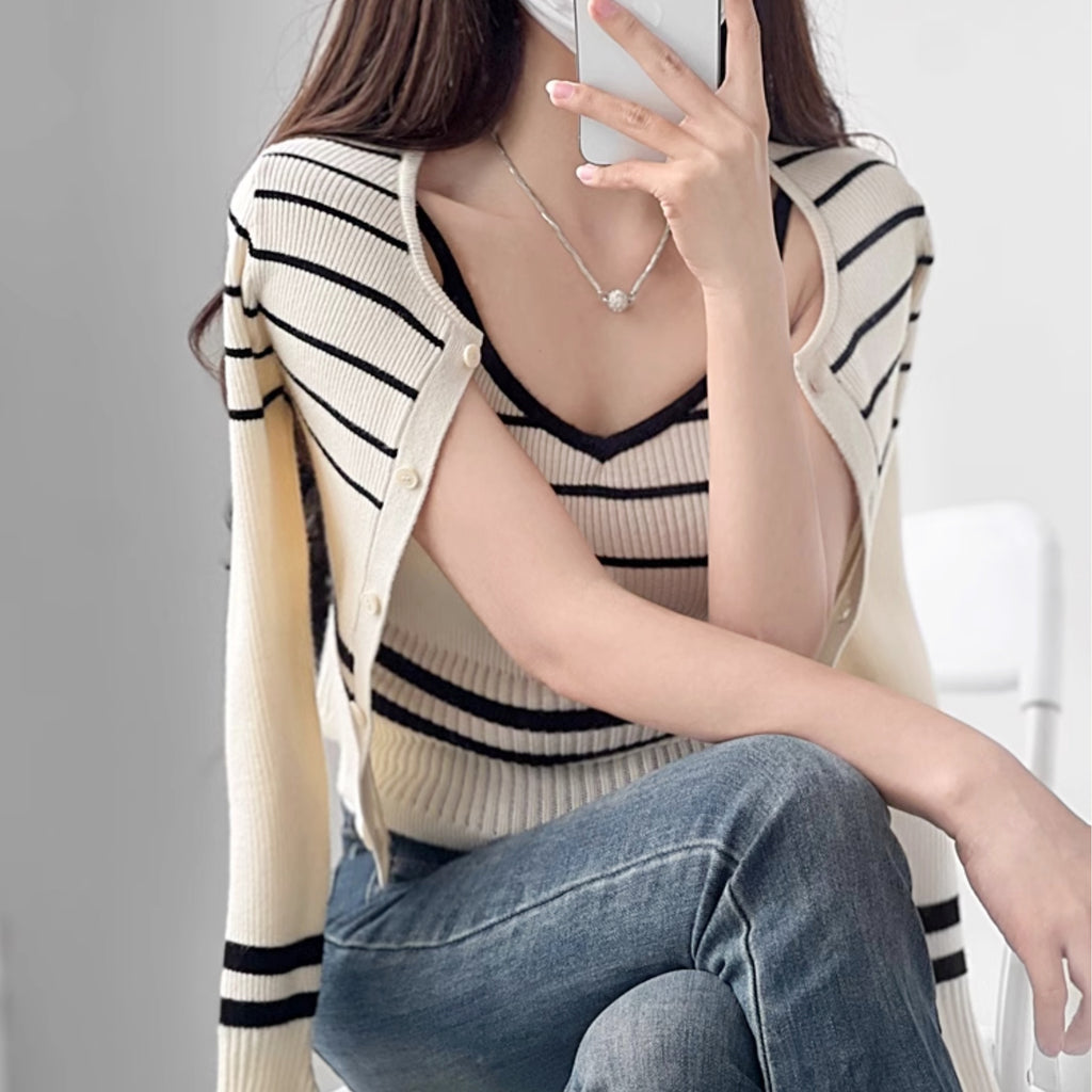 YSL グレー ニットアンサンブルストライプ裾 YSL グレー ニットアンサンブルストライプ裾
