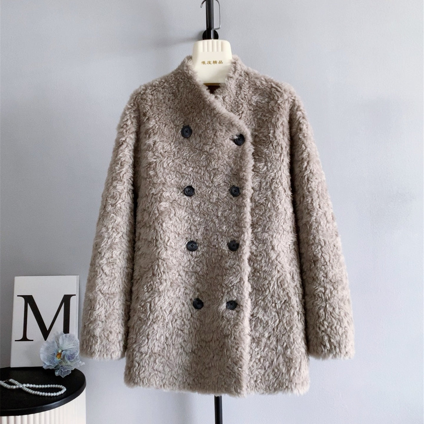 ダブルボタンボアコート