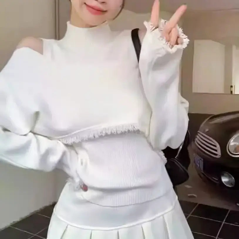 タッセルオフショルダーツーピースニット