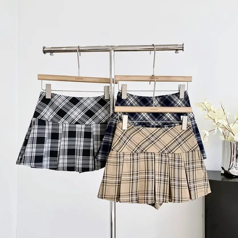 チェックプリーツミニスカート